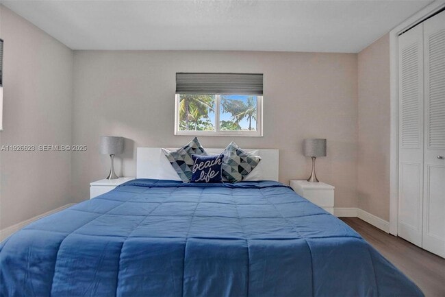 Building Photo - 1773 SW 28th Way