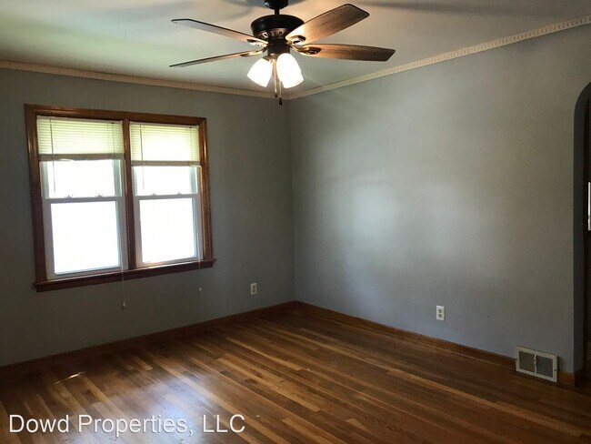 Building Photo - 2 br, 1 bath House - 1605 S. Center Street