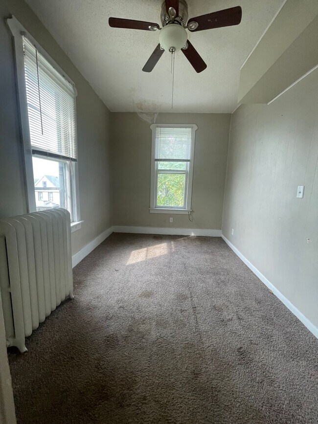 2824 8th Ave. 2824 8th Ave Rock Island IL 61201 Apartment Finder