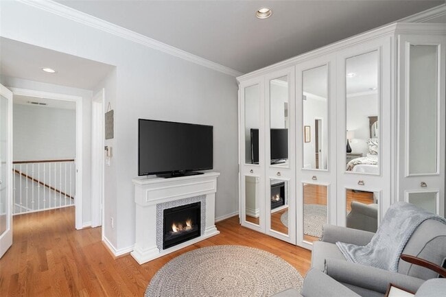 Building Photo - 4535 Rawlins St