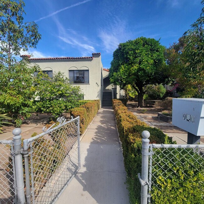 Primary Photo - 950 Fremont St