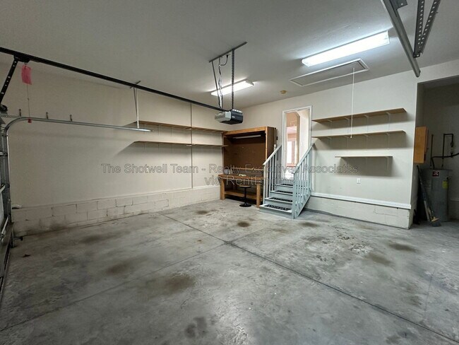Building Photo - 4130 Oakstone Ln