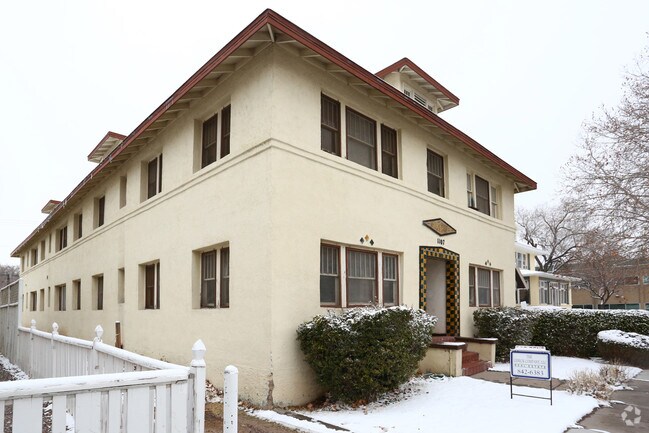Building Photo - 1107 Tijeras Ave NW