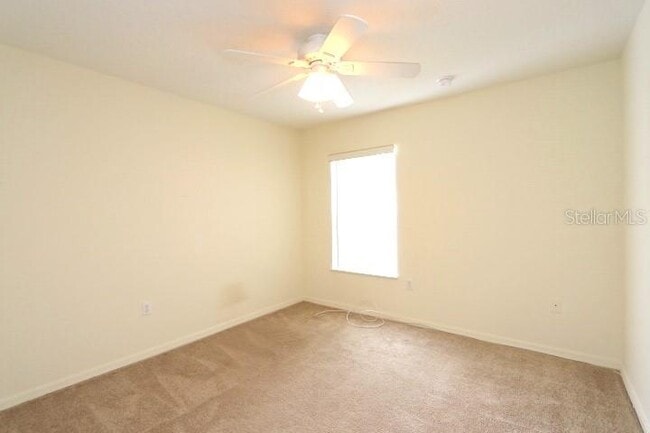 Building Photo - 1035 Lascala Dr