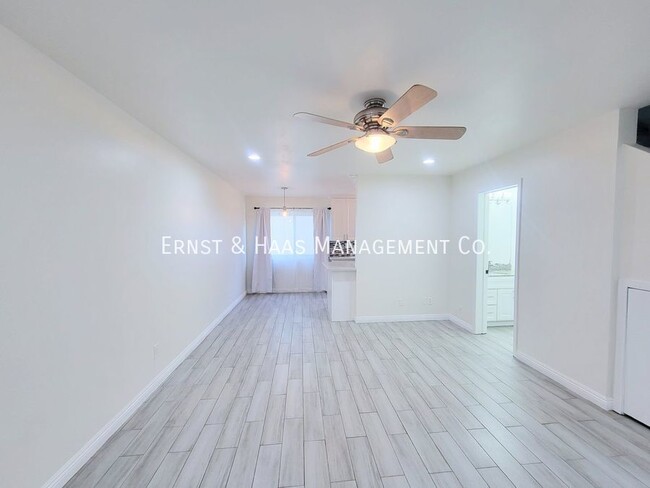 Building Photo - 725 Coronado Ave