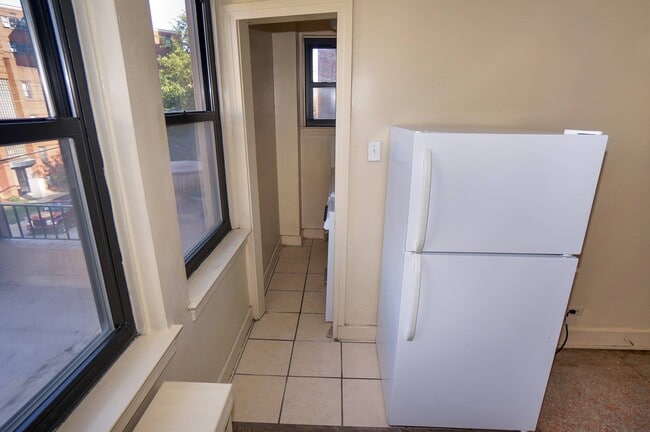 Doorway to Kitchen - Dakota