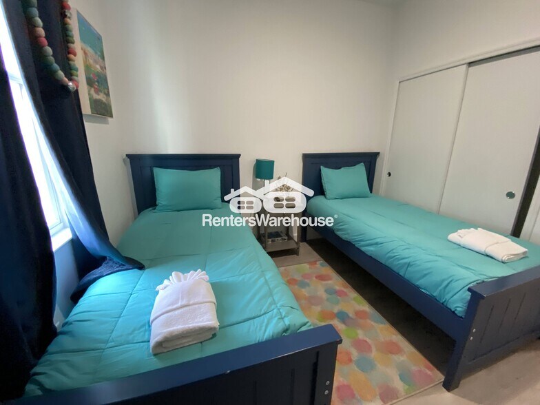 Building Photo - 620 Trikomo Dr