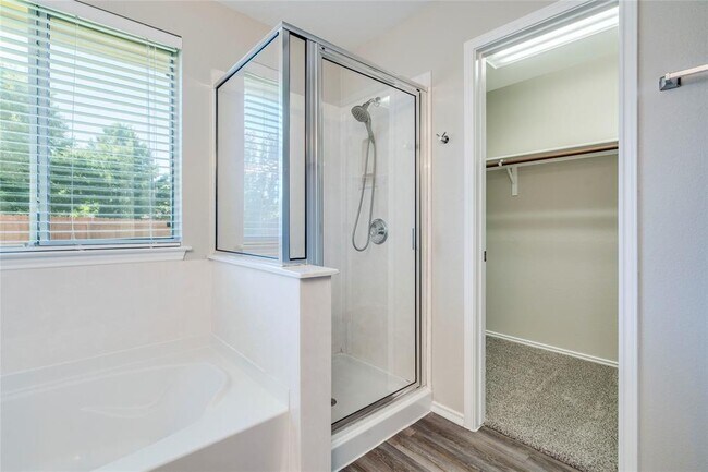 Building Photo - 7722 Buck Meadow Dr