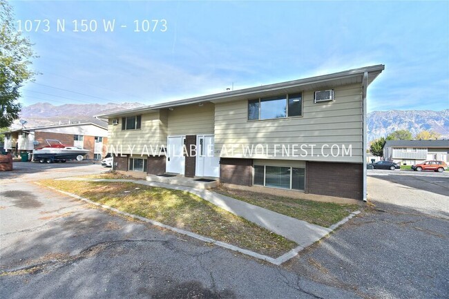 Building Photo - Beautiful 2 Bed Orem Unit! No Deposit Option!