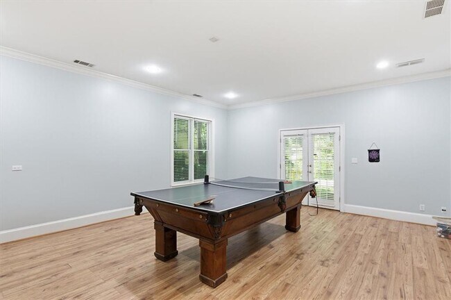 Building Photo - 1247 Manor Oaks Ct
