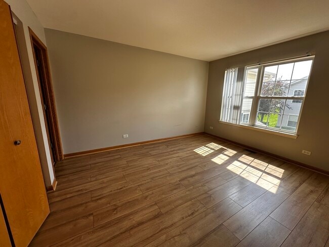 Building Photo - 2503 Dickens Dr