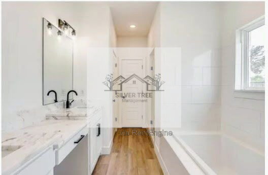 Building Photo - 9073 Quarry Hill Ct