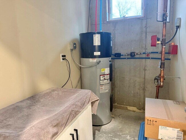 Building Photo - 177 Upper Croton Ave