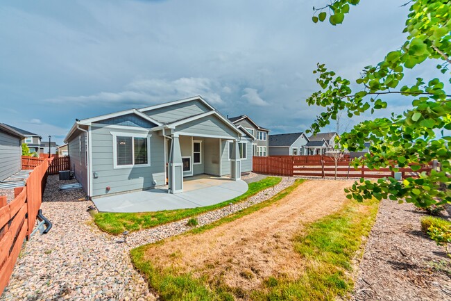 Building Photo - 9782 Emerald Vista Dr