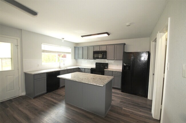 Building Photo - 308 Acklington Dr