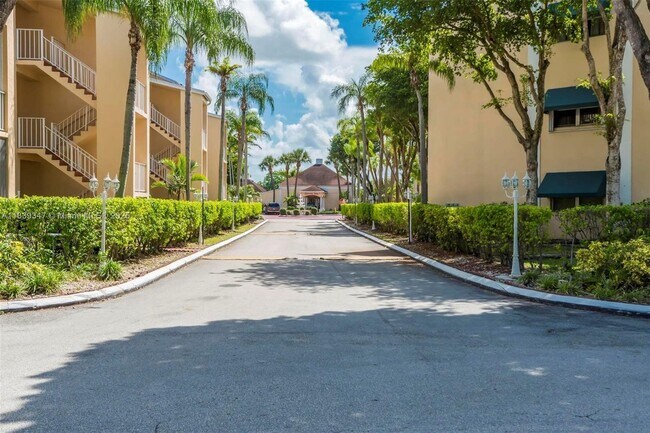 Building Photo - 15290 SW 106th Ln