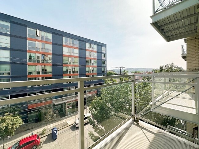 Building Photo - 1Bd/1Ba Seattle Condo