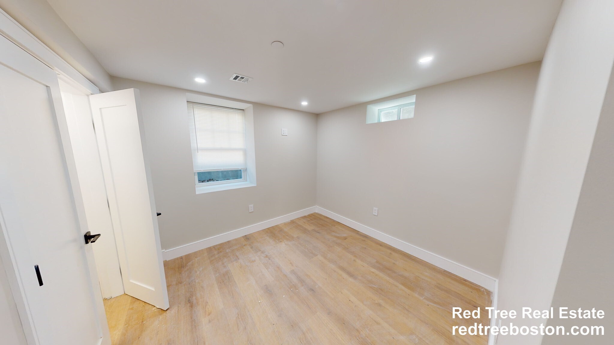 Building Photo - 93 Williston Rd