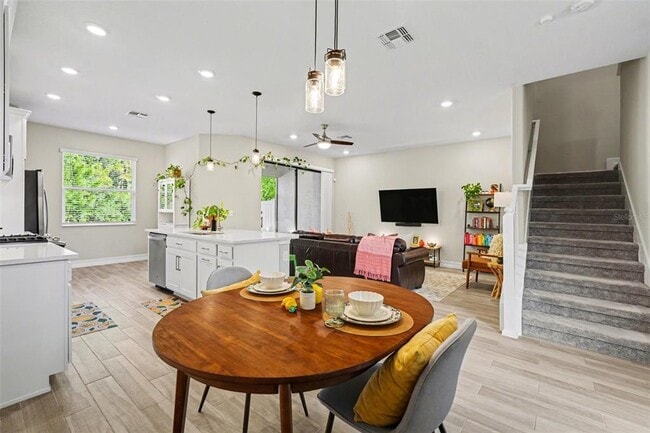 Building Photo - 5054 San Martino Dr