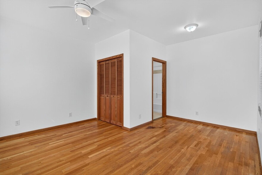 Building Photo - 1912 2nd St