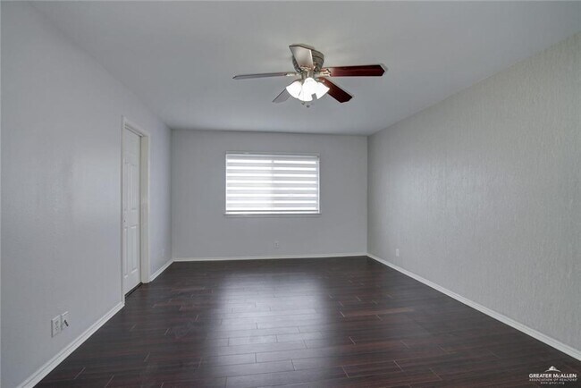 Building Photo - 41 San Fabian St