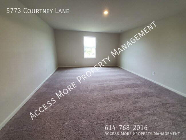 Building Photo - BRAND NEW - 4 BED 2.5 BATH - GOLF COURSE