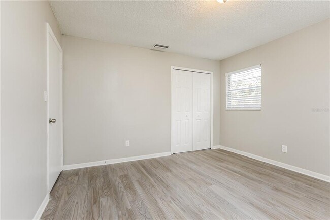Building Photo - 200 Odham Dr