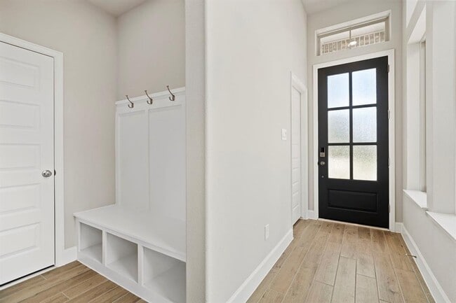 Building Photo - 27122 Butterfly Mint Ln