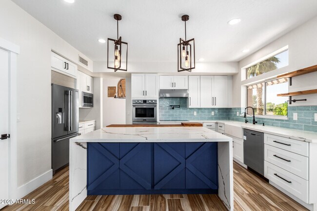 Building Photo - 1874 W San Angelo St