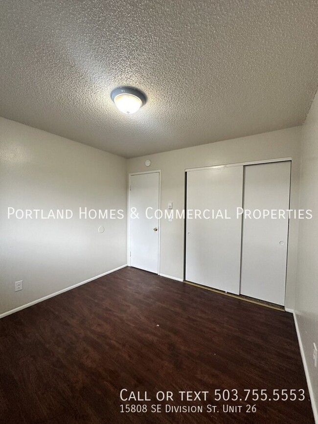 Building Photo - 2-Bedroom Apartment, Upstairs, Near Transp...