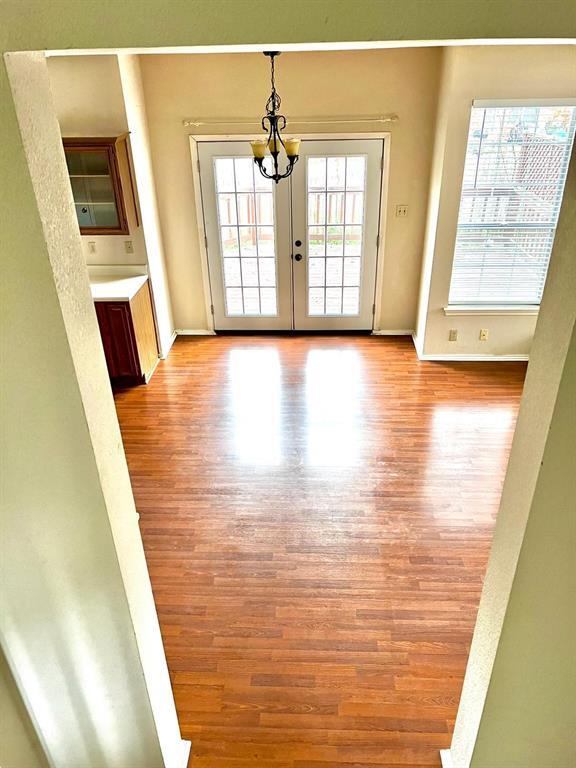 Building Photo - 2904 Wren Cir