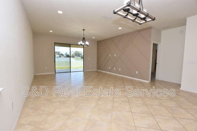 Building Photo - 8862 Conway Rd