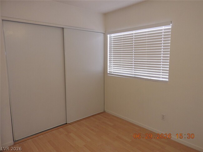 Building Photo - 742 Endicott Ct