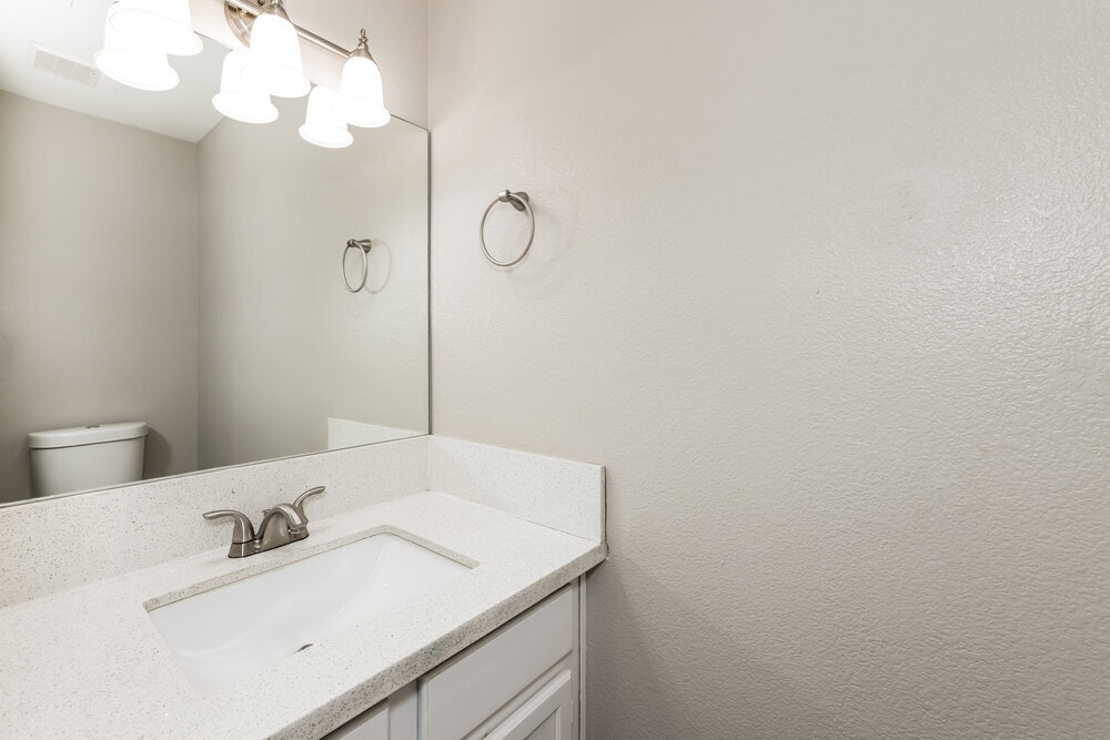 Building Photo - 6939 Wineberry Dr