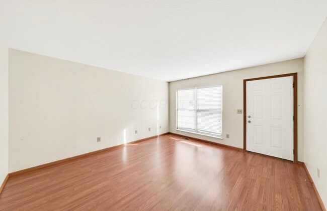 Building Photo - 281 Richards Cir