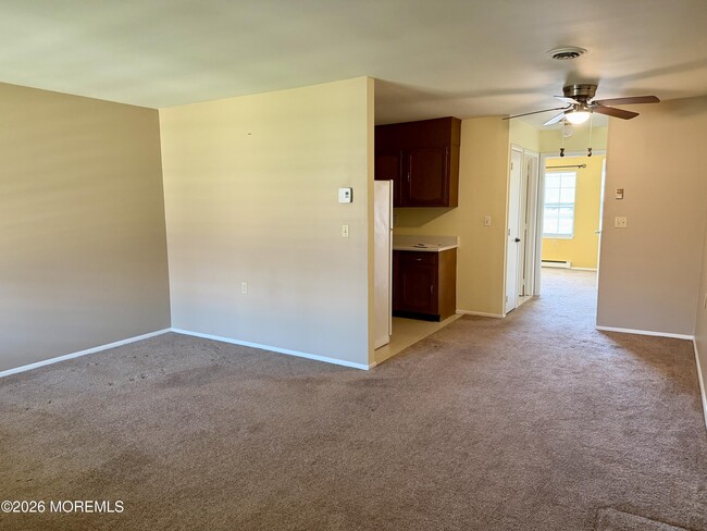 Building Photo - 20 Yorkshire Ct