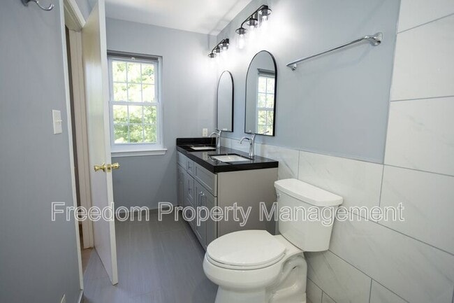 Building Photo - 17286 Wexford Loop
