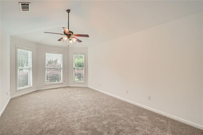 Building Photo - 1873 Jameson Cir NE
