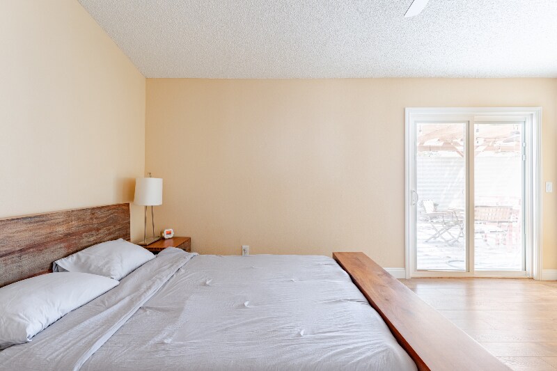 Building Photo - 8412 Surfs Up Dr