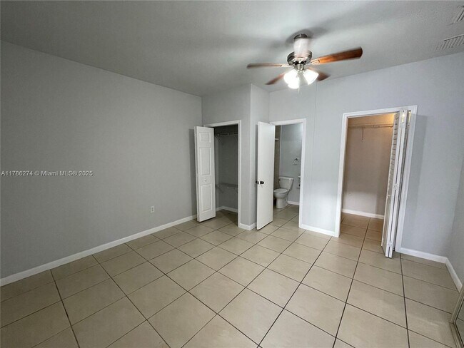 Building Photo - 12834 SW 210th Terrace