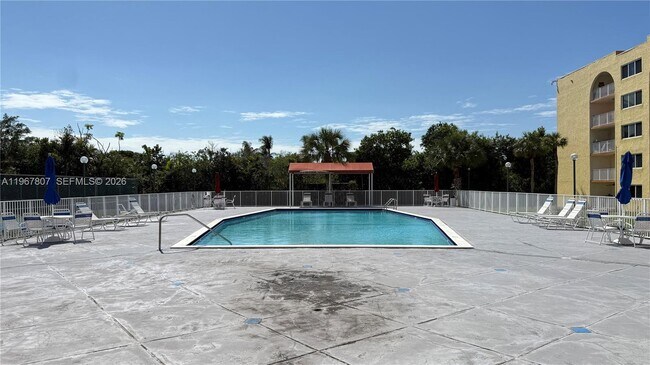 Building Photo - 6990 NW 186th St