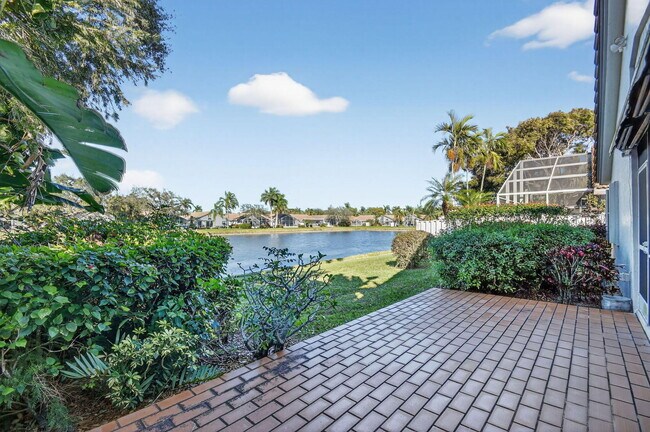 Building Photo - 7891 Sailing Shores Terrace