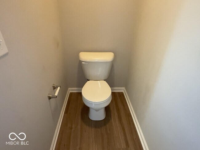 Building Photo - 1405 Sunbrook Ct