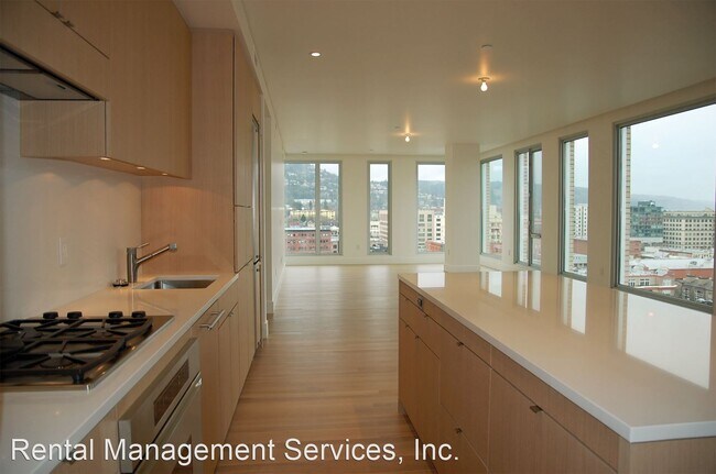 Building Photo - 2 br, 2 bath House - 937 NW Glisan #1230