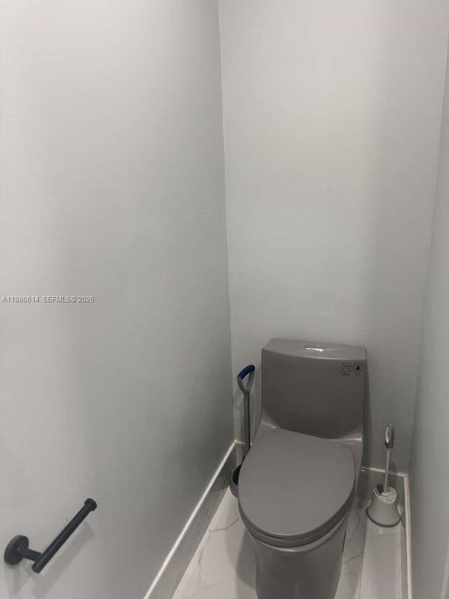 Building Photo - 1001 NW 148th St