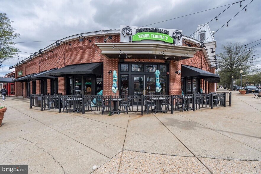 Building Photo - 21228 McFadden Sq