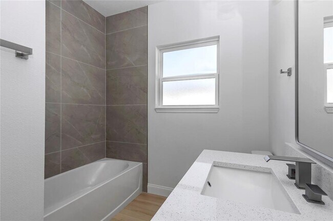 Building Photo - 13257 SW 73rd Ave Rd