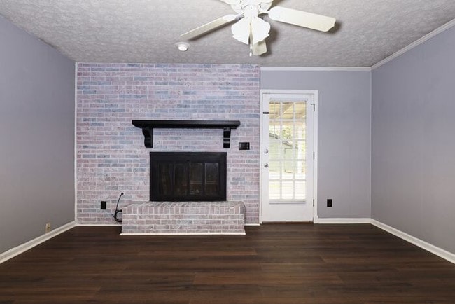 Building Photo - 4667 Ray Dr
