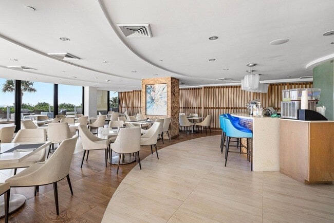 Building Photo - 1500 S Ocean Blvd