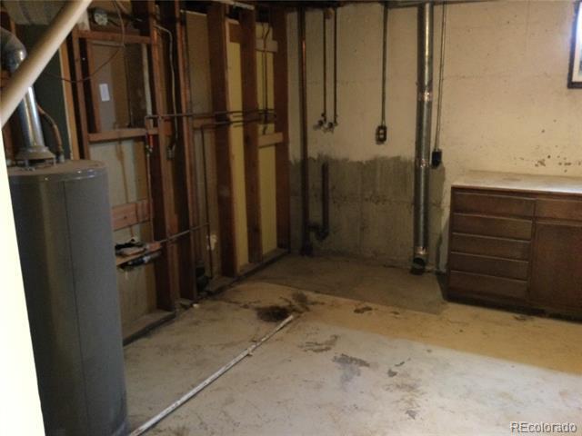 Building Photo - 1884 S Reed Ct